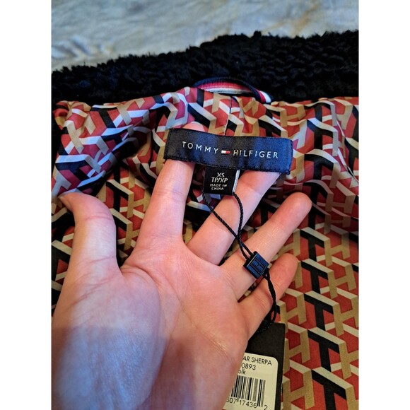 New Tommy Hilfiger Black Sherpa Toggle & Zip Lined Jacket Size XS MSRP $159 - Picture 9 of 16